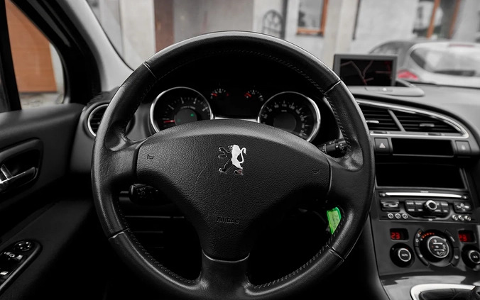 Peugeot 3008 cena 26900 przebieg: 148000, rok produkcji 2011 z Tychy małe 211